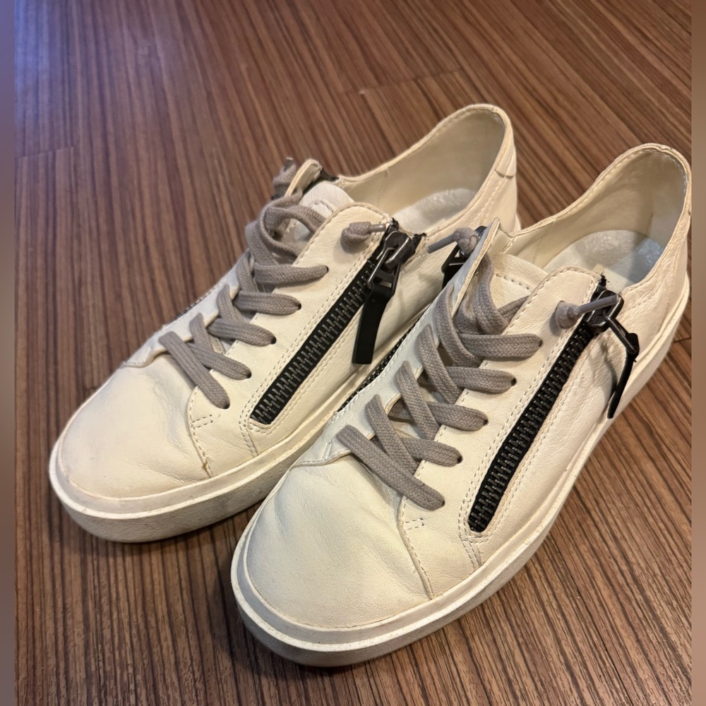 Off-white Dolce Vita Sneakers with Zipper Detail